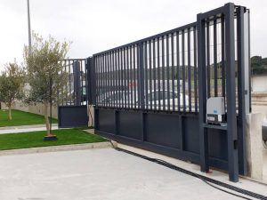 Puertas Metálicas Corredizas